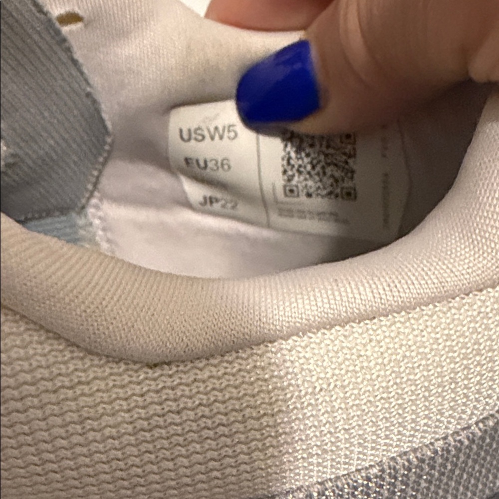 On Running Cream and Gray Athletic Shoes - Picture 10 of 10